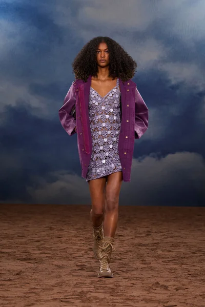 Look 19